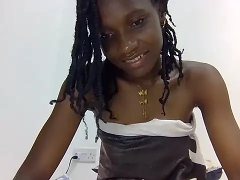Snapshot of Sexxy_petite1 chatting on June 28, 4:40 am Sexxy petite1 online show from June 28, 4:40 am