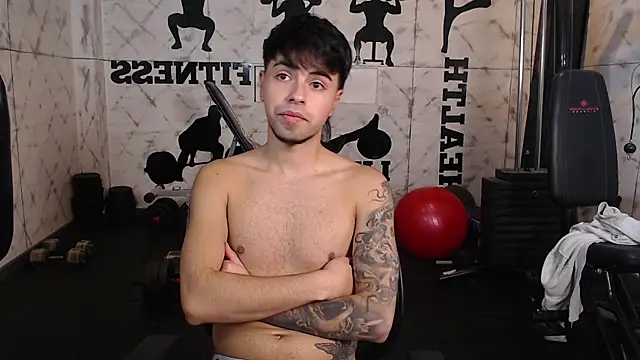 Snapshot of FedeViale chatting on July 7, 6:47 am FedeViale online show from July 7, 6:47 am