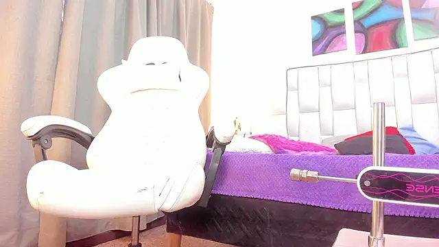 Snapshot of Camila_Gonzalez20 chatting on July 1, 7:35 pm Camila Gonzalez20 online show from July 1, 7:35 pm