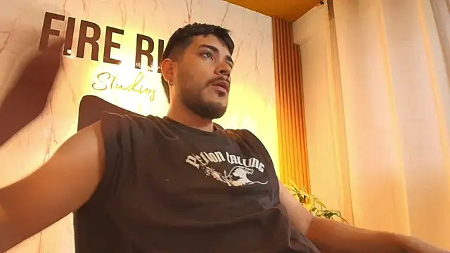 YayoDelRey online show from June 8, 1:33 pm