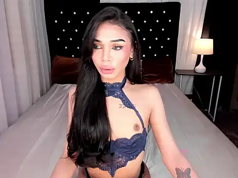Snapshot of Herecummsamara69 chatting on June 10, 5:56 pm Herecummsamara69 online show from June 10, 5:56 pm
