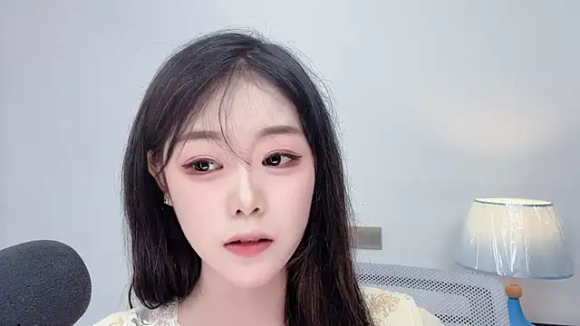 Snapshot of smalldaiwang chatting on July 2, 3:23 am smalldaiwang online show from July 2, 3:23 am