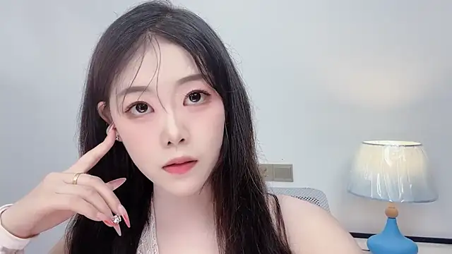 Snapshot of smalldaiwang chatting on July 3, 2:40 am smalldaiwang online show from July 3, 2:40 am