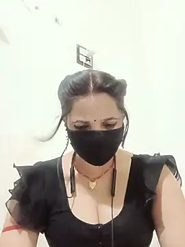 Snapshot of Karishma_bhabi3 chatting on June 28, 5:30 pm Karishma bhabi3 online show from June 28, 5:30 pm