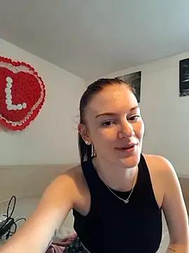 Snapshot of Lia_hase chatting on June 23, 6:44 am Lia hase online show from June 23, 6:44 am