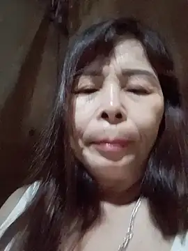 Snapshot of Kiki_sexyy chatting on June 15, 8:33 pm Kiki sexyy online show from June 15, 8:33 pm