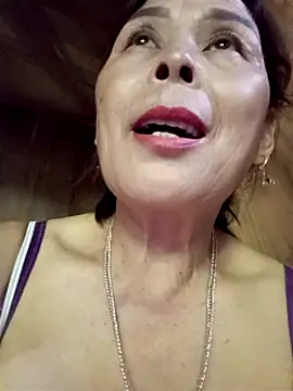 Snapshot of Kiki_sexyy chatting on June 21, 7:55 am Kiki sexyy online show from June 21, 7:55 am
