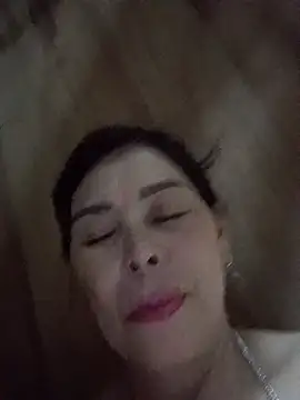 Snapshot of Kiki_sexyy chatting on June 28, 3:40 pm Kiki sexyy online show from June 28, 3:40 pm