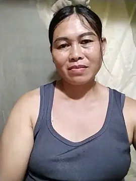 Snapshot of -Hatybi- chatting on June 21, 9:56 am -Hatybi- online show from June 21, 9:56 am