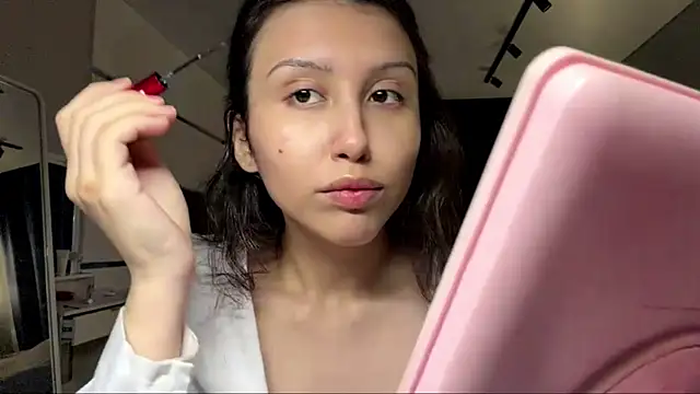 Snapshot of Alicekitty67 chatting on June 17, 3:13 pm Alicekitty67 online show from June 17, 3:13 pm