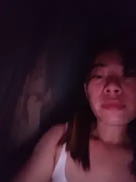 -Trinina- online show from May 29, 6:39 pm