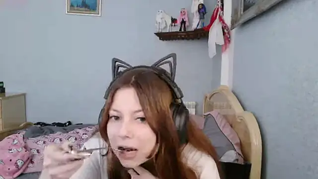 AlessiaViolet online show from July 8, 8:52 am