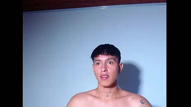 rowanbig online show from June 17, 10:54 pm