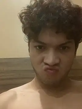 callboysexy022 online show from May 31, 1:29 pm