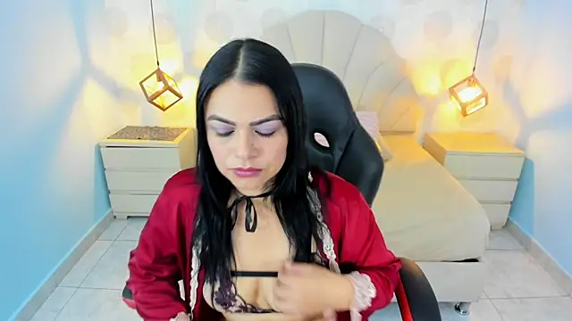 BIANCA MORETTI1 online show from June 4, 1:06 pm