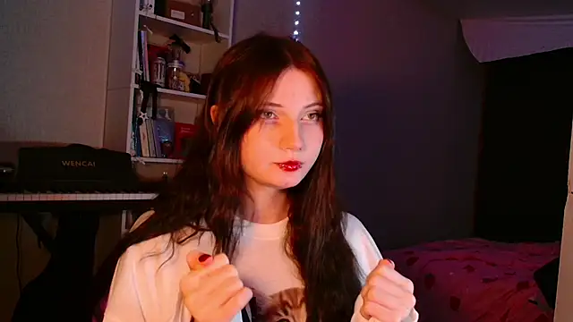 Snapshot of berrymelissa chatting on June 16, 9:50 pm berrymelissa online show from June 16, 9:50 pm