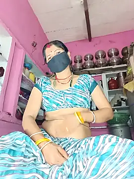 Cutleun2 online show from July 12, 4:42 pm