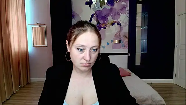 DiamonAria online show from June 2, 5:53 am