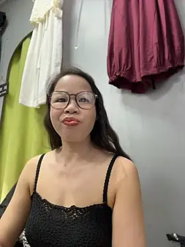 honghong mother online show from June 28, 1:44 am