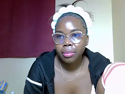 Snapshot of Choral_Blue chatting on July 14, 12:33 pm Choral Blue online show from July 14, 12:33 pm