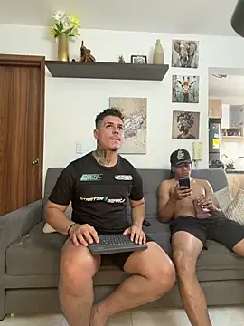 friends straight online show from June 9, 2:28 pm