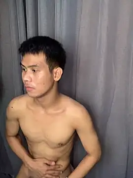 Snapshot of Asianboy_2000 chatting on July 3, 4:41 am Asianboy 2000 online show from July 3, 4:41 am