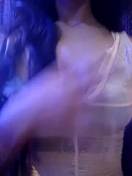 Snapshot of Sonakshi-551 chatting on June 8, 9:42 am Sonakshi-551 online show from June 8, 9:42 am
