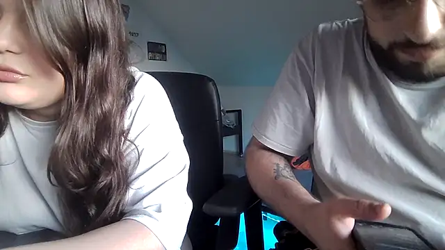 Snapshot of deutchjunge99 chatting on July 2, 7:53 pm deutchjunge99 online show from July 2, 7:53 pm