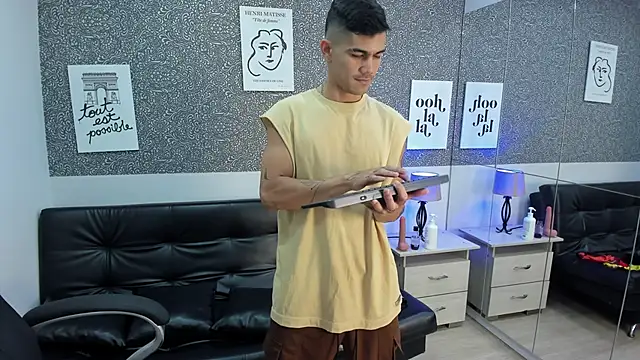 Jared Cole online show from June 22, 4:37 pm