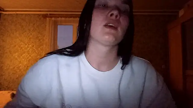 PhyllisMackert online show from May 31, 7:26 pm