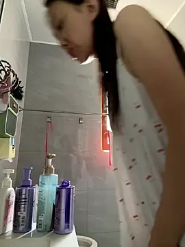 Snapshot of Xiao_Mao_meow chatting on July 6, 3:25 am Xiao Mao meow online show from July 6, 3:25 am