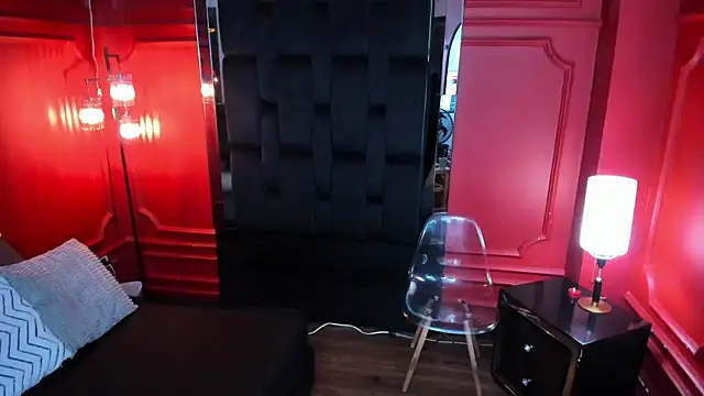 amberhanks online show from June 16, 12:08 pm