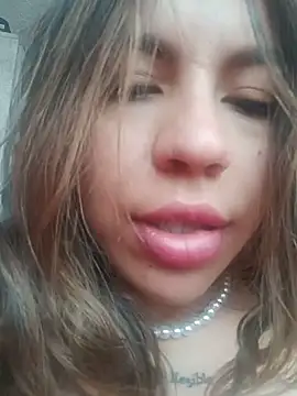 Snapshot of CleoDely chatting on June 18, 9:08 pm CleoDely online show from June 18, 9:08 pm
