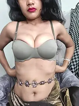Snapshot of Simmy_jaan chatting on June 23, 9:46 pm Simmy jaan online show from June 23, 9:46 pm