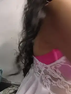 Snapshot of Simmy_jaan chatting on July 13, 7:16 pm Simmy jaan online show from July 13, 7:16 pm