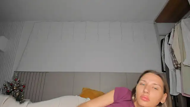 SofiClimbing online show from February 15, 1:24 am