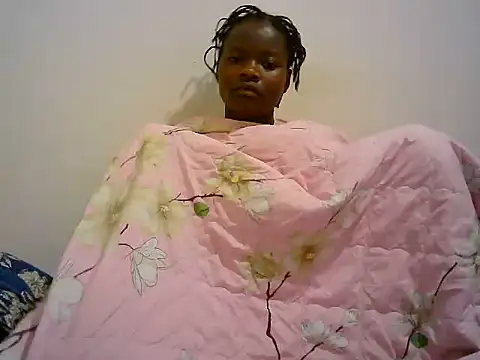 Snapshot of BerryJulie chatting on June 16, 4:37 am BerryJulie online show from June 16, 4:37 am