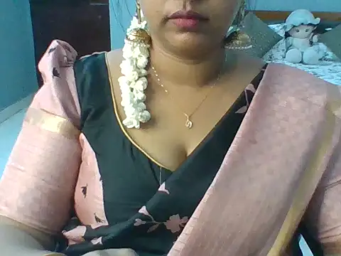 Tamil hot Meenu online show from June 11, 3:54 pm