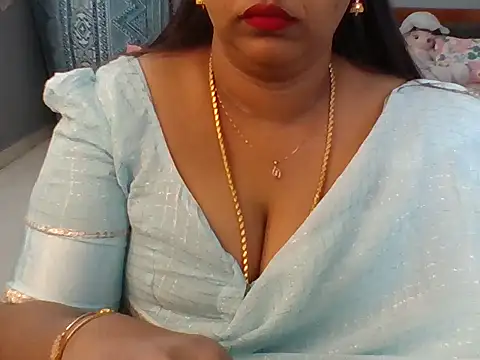 Snapshot of Tamil_hot_Meenu chatting on June 30, 6:25 am Tamil hot Meenu online show from June 30, 6:25 am