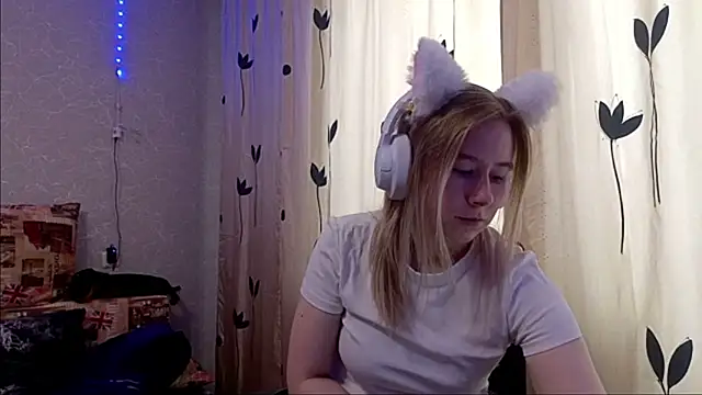 NikiFray online show from June 1, 2:08 pm