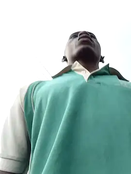 Snapshot of charleyprosper chatting on July 3, 7:15 am charleyprosper online show from July 3, 7:15 am