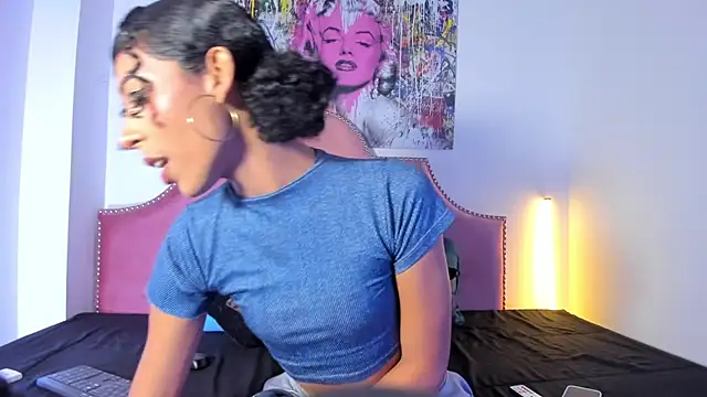 TyraHoney online show from July 10, 9:50 pm