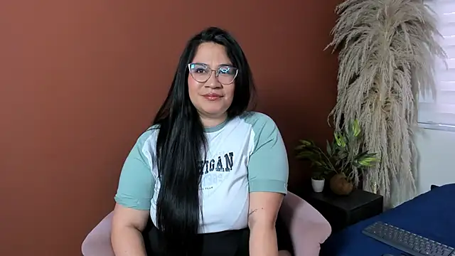 Ambar Monroe  online show from June 2, 12:29 pm