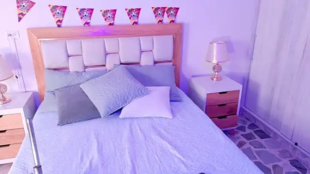 bunny blush12 online show from July 3, 7:09 pm