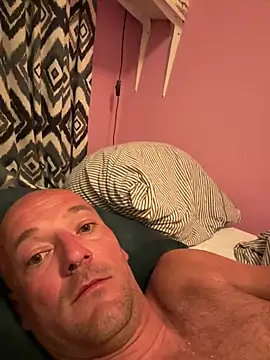 Snapshot of martijn140586 chatting on June 1, 9:38 pm martijn140586 online show from June 1, 9:38 pm