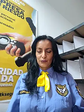 Snapshot of ALEJANDRA__28 chatting on July 15, 12:10 pm ALEJANDRA 28 online show from July 15, 12:10 pm