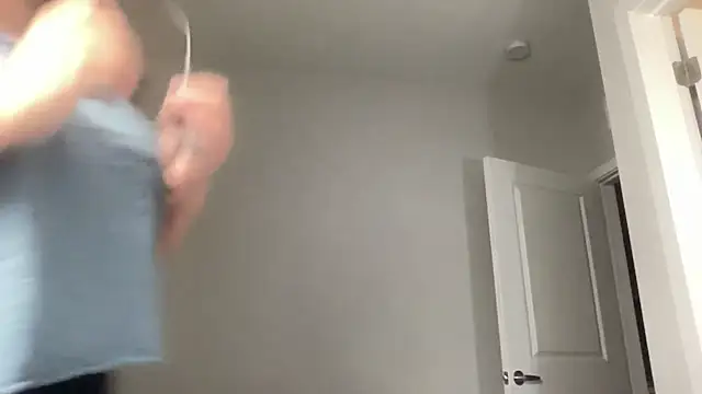 maddiliz online show from September 24, 3:54 am