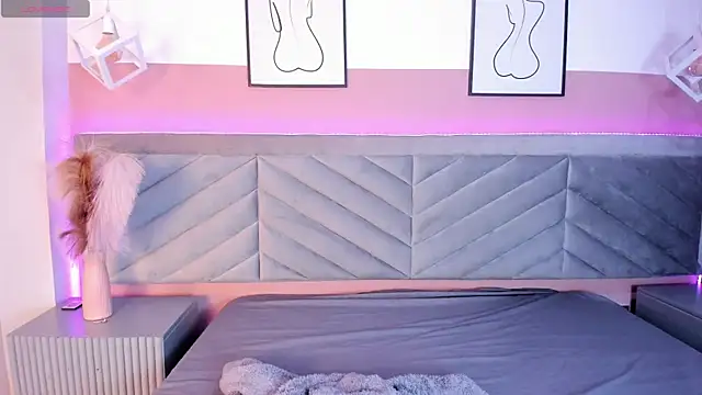 scarlet  rossi online show from June 17, 3:09 am