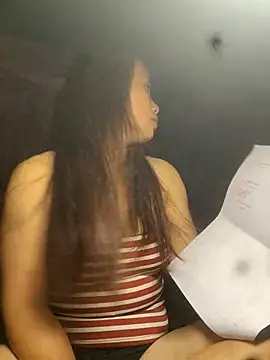 Snapshot of Yai_baby chatting on July 16, 3:51 pm Yai baby online show from July 16, 3:51 pm