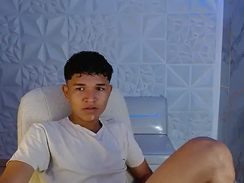davexxx  online show from June 19, 3:00 am